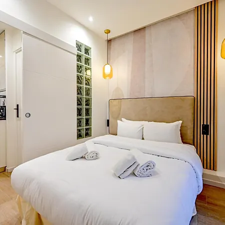 Relax In A Stylish Flat In Montmartre Appartamento *